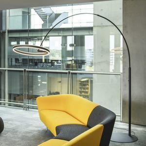 floor-standing lamp
