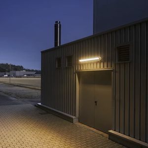 contemporary wall light 1