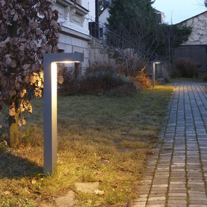 urban bollard light / contemporary / aluminum / LED