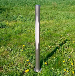garden bollard light 1