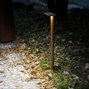 public space bollard light / contemporary / aluminum / PMMA
