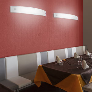 contemporary wall light