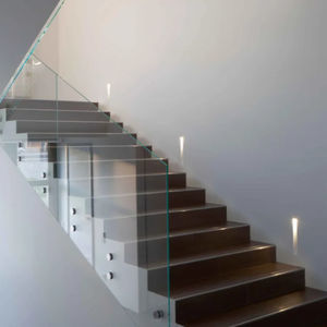 contemporary wall light 1