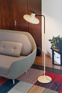 floor-standing lamp / contemporary / metal / incandescent
