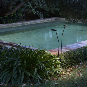 garden bollard light