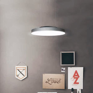 surface-mounted light fixture 1
