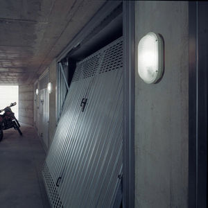 contemporary wall light 1