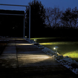 ceiling-mounted spotlight / wall-mounted / floor / outdoor