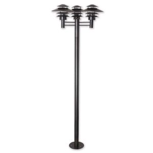urban lamp post