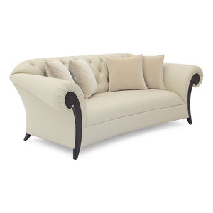 traditional sofa 1