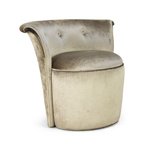 traditional fireside chair 1