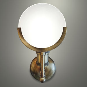 contemporary wall light