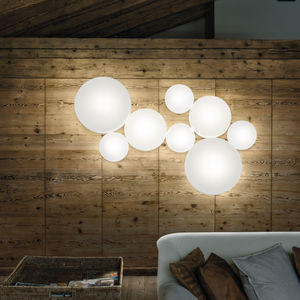 contemporary wall light