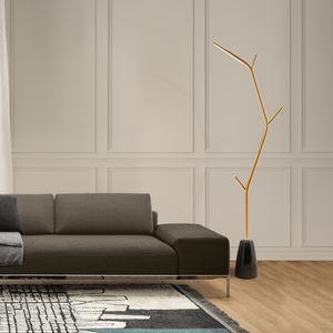 floor-standing lamp