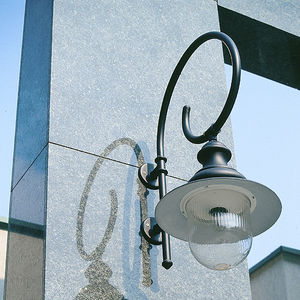 traditional wall light
