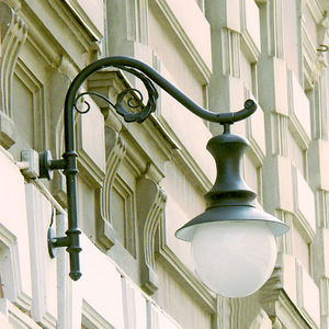 traditional wall light