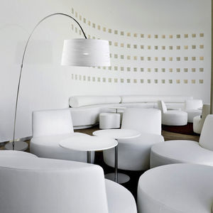 floor-standing lamp