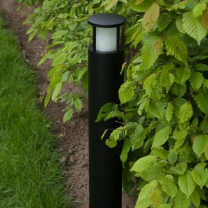 garden bollard light