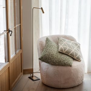 floor-standing lamp 1