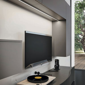 surface-mounted light fixture 1
