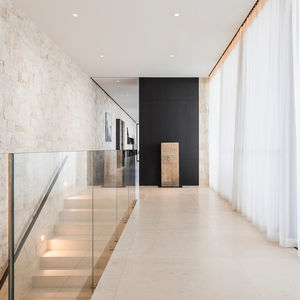 recessed spotlight 1