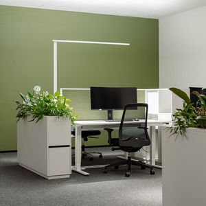 floor-standing lamp