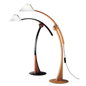 floor-standing lamp