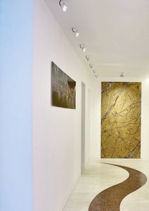 floor-mounted spotlight