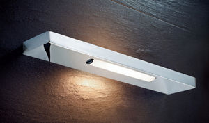 contemporary wall light