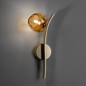 contemporary wall light