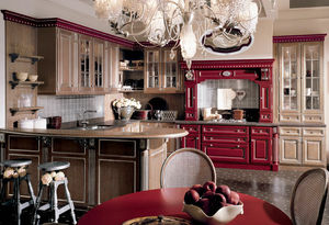 traditional kitchen / chestnut / quartz / U-shaped