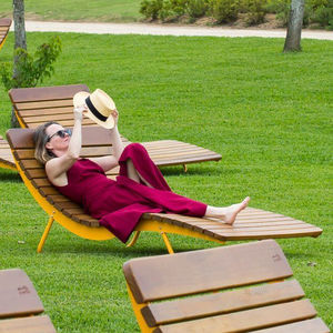contemporary sun lounger