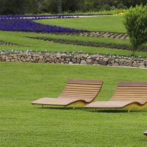 contemporary sun lounger
