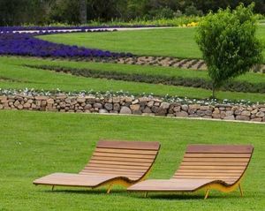 contemporary sun lounger 1