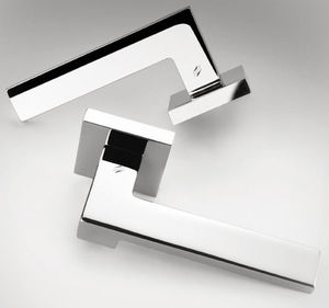 door handle 1