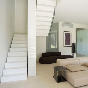 half-turn staircase
