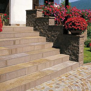 porphyry step