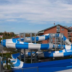 curved slide