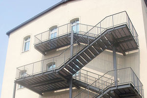 half-turn fire escape staircase