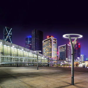 urban lamp post