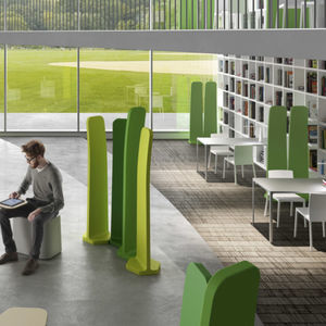 polyethylene room divider 1