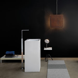 free-standing washbasin 1