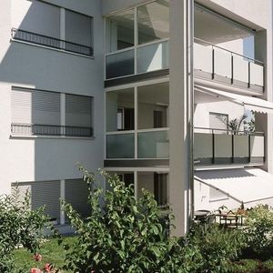 roller shutter 1
