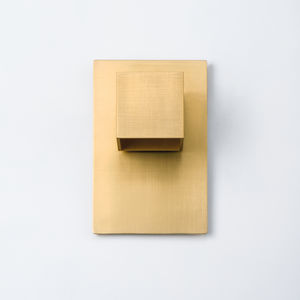 contemporary wall light