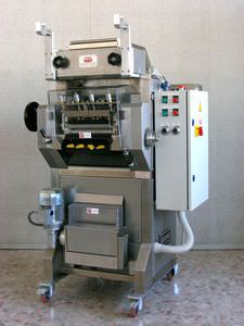 commercial ravioli machine