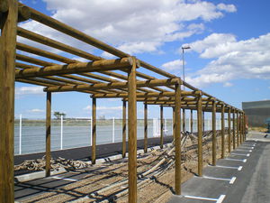 self-supporting pergola