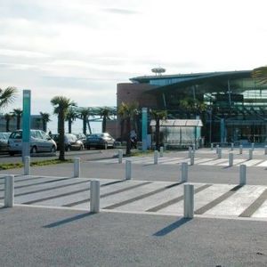 parking prevention bollard