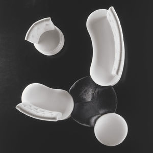 contemporary pouf 1