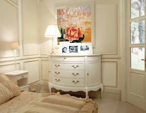 classic chest of drawers / wooden / white