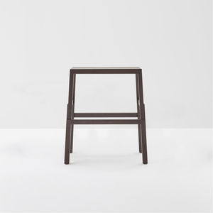 contemporary bar stool